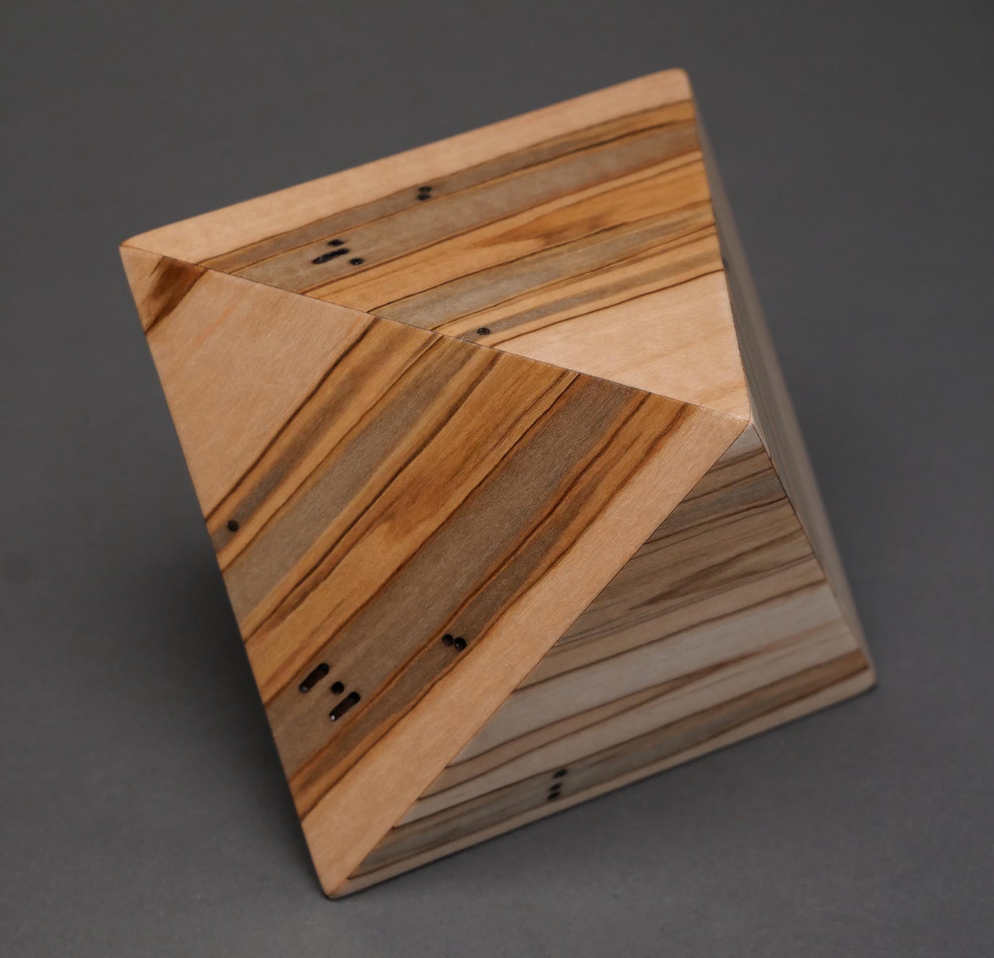 Small Geometric Cremation Urn for a Baby or Small Pet Ashes, 20 cu-in
