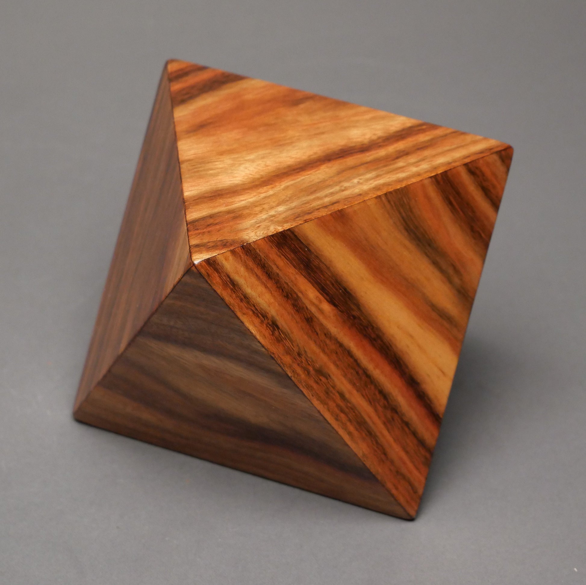 Small Geometric Cremation Urn for a Baby or Small Pet Ashes, 20 cu-in